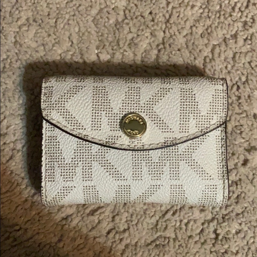 Michael kors card case